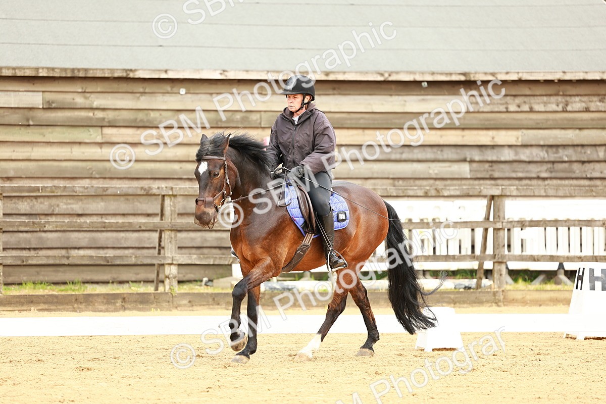 0B8A9301 - Class 5-4 - Novice 2-Prelim 3