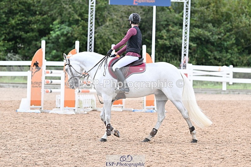 240908A-143128-04408 - Cls 20 A&B Pony Newc & 1.00m Opem