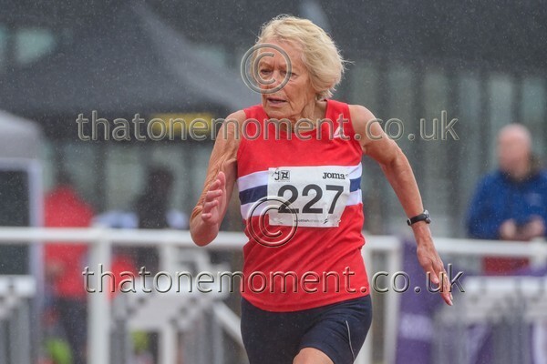 ComMast25-929929 - Track Female Set Two