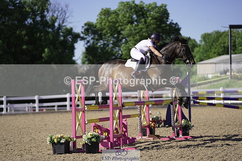 230624A-175830-02870 - Cls 33 1.05m Amateur Quali