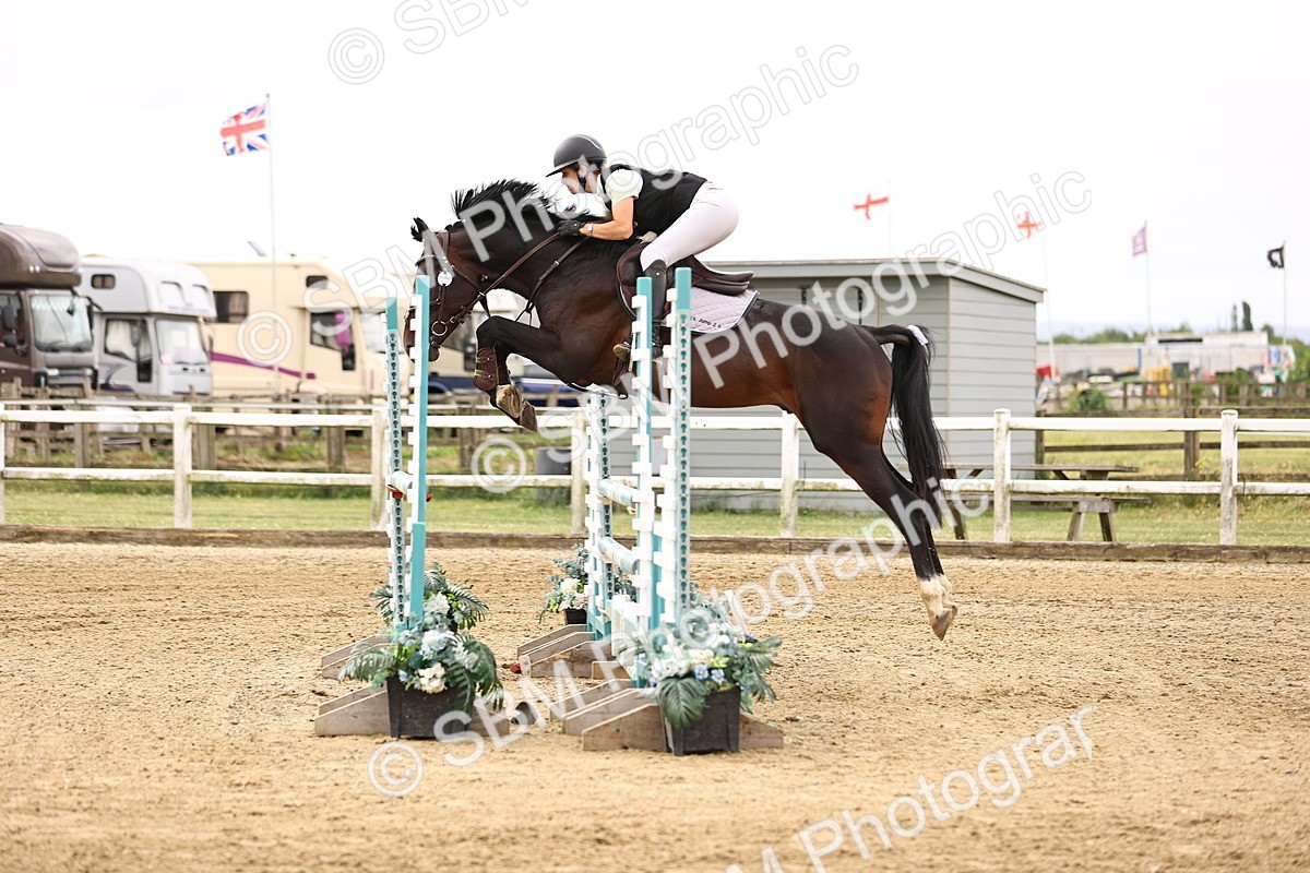 SBM_003012 - Class 21 - Senior Newcomers - 1.10m