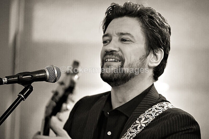 NKC-55 - Denny Illet and chums plays tribute to Nat King Cole