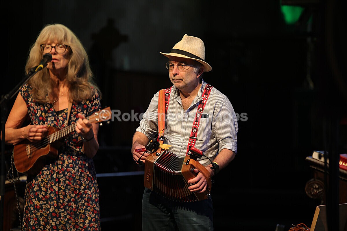 FOLK N BLUES-150 - FOLK and BLUES SEPT 2022