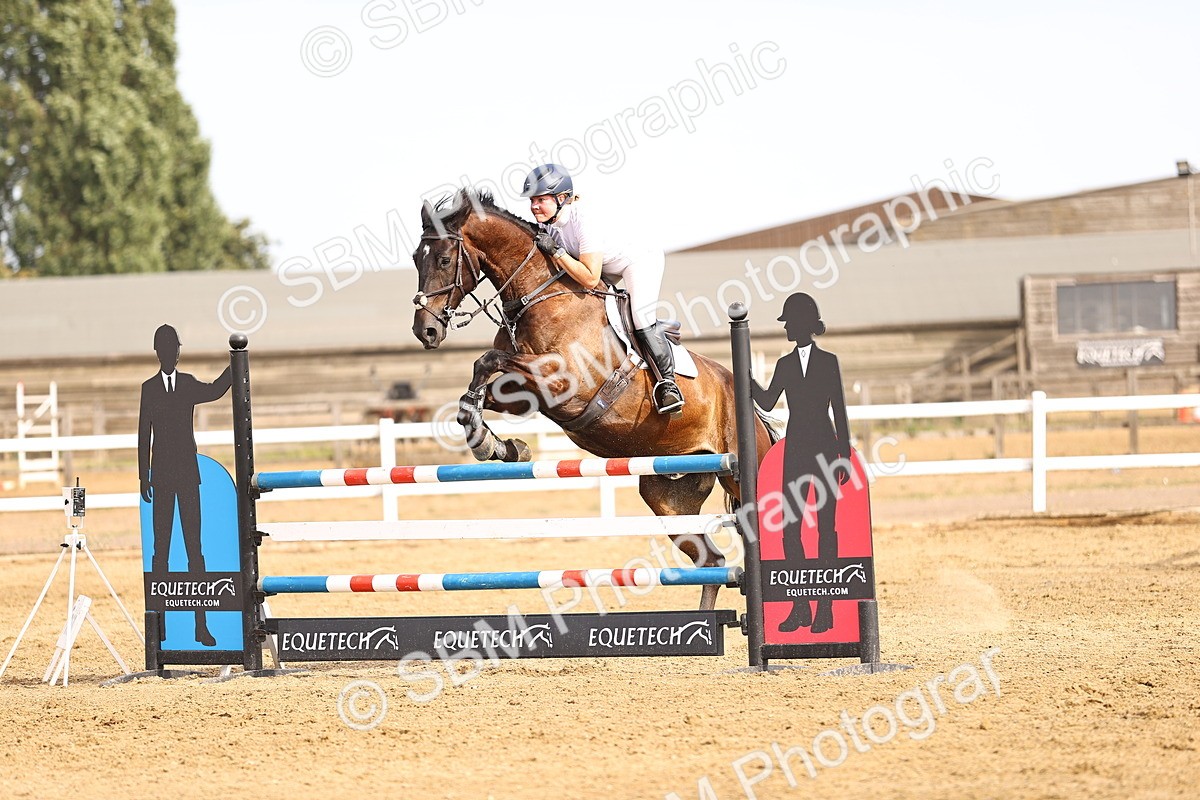 SBM_001721 - Class 6 - Senior Newcomers 1.10m