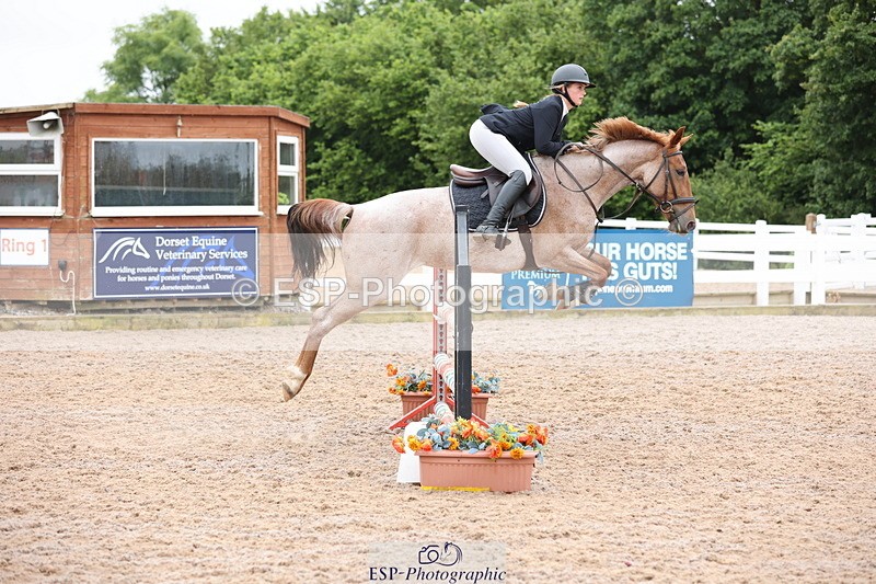 240630A-104754-12390 - Cls 31 Discovery and 90cm Open