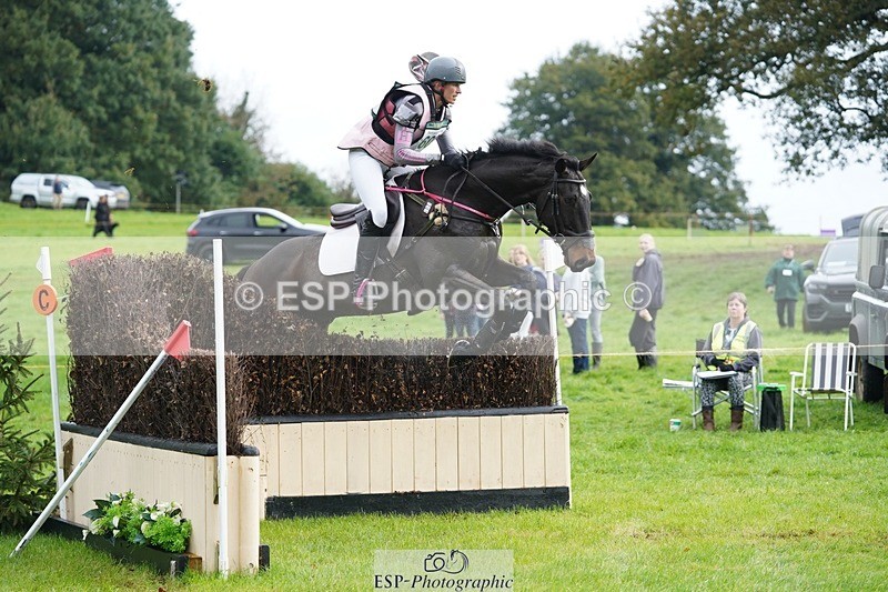 231021-095432-13402 - 603-KILBUNNY.BLUE.BIRD-Claire.Deuten-SC+XC