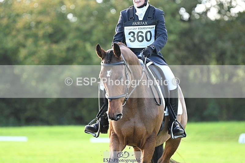 241025-102722-06026 - 360-Annalise.Olson-ROSS.DUFF.REILLY