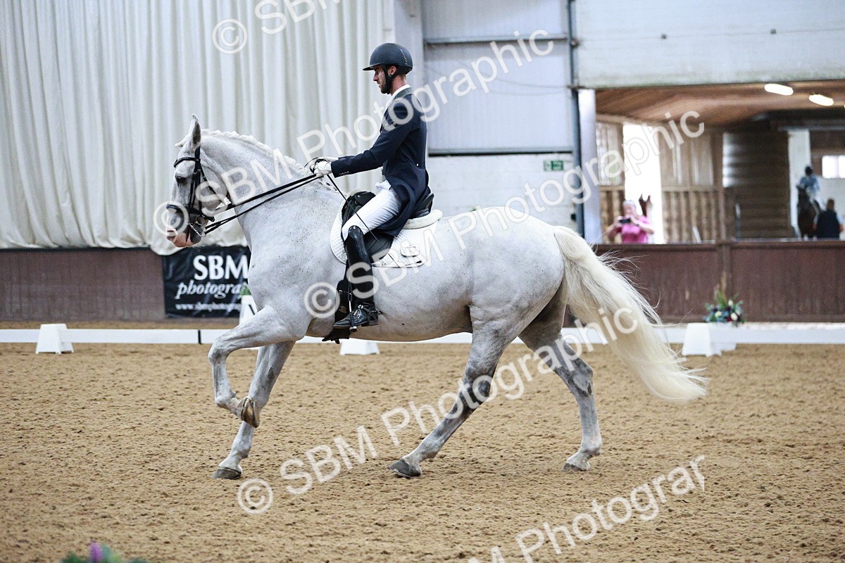 SBM_020627 - Class 13 - FEI INT I - 15.30-16.00