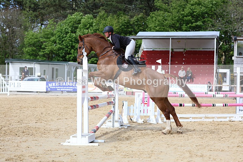 3E7A8287 - Class 11: 1 metre open