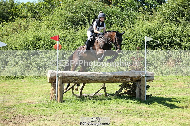 240811A-151049-05466 - 224-