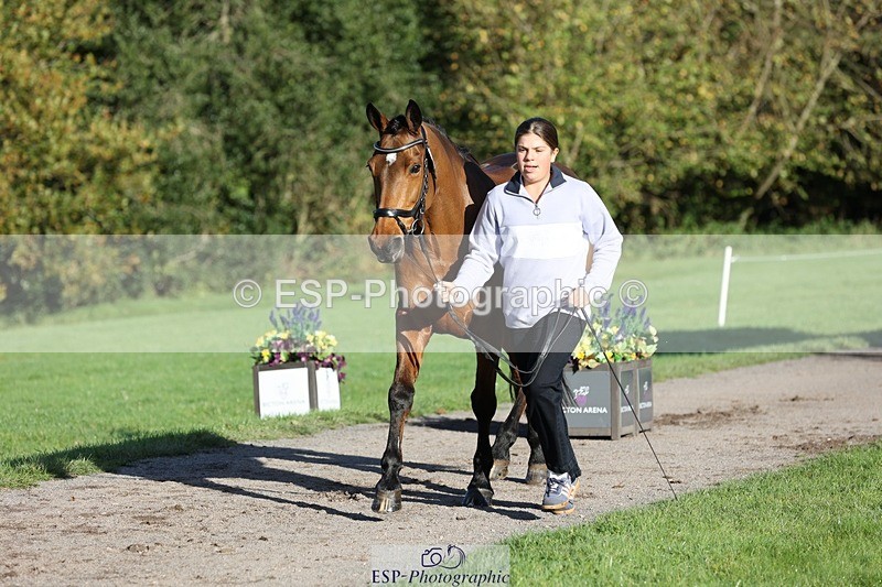 241027-092427-15263 - 373-Isabelle.Thwaite-BEACH.LADY