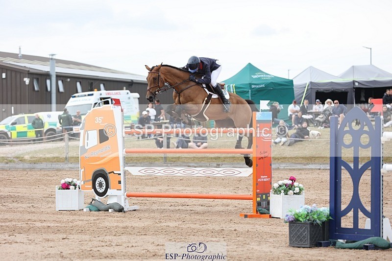 250719-174709-17503 - Cls 7, 3 Star Big Tour Break to End