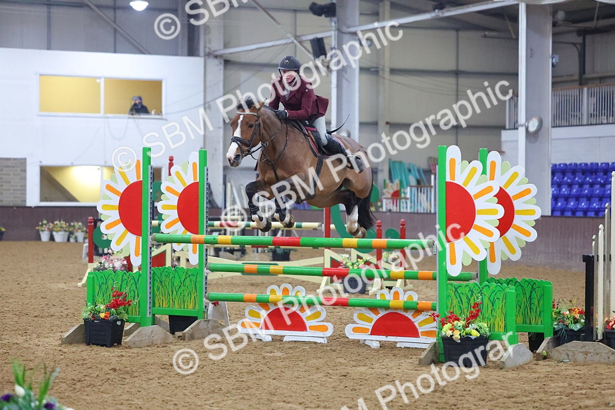 SBM_008904 - Class 22  - Senior Newcomers/ 1.10m Open - First Round (1.10m)
