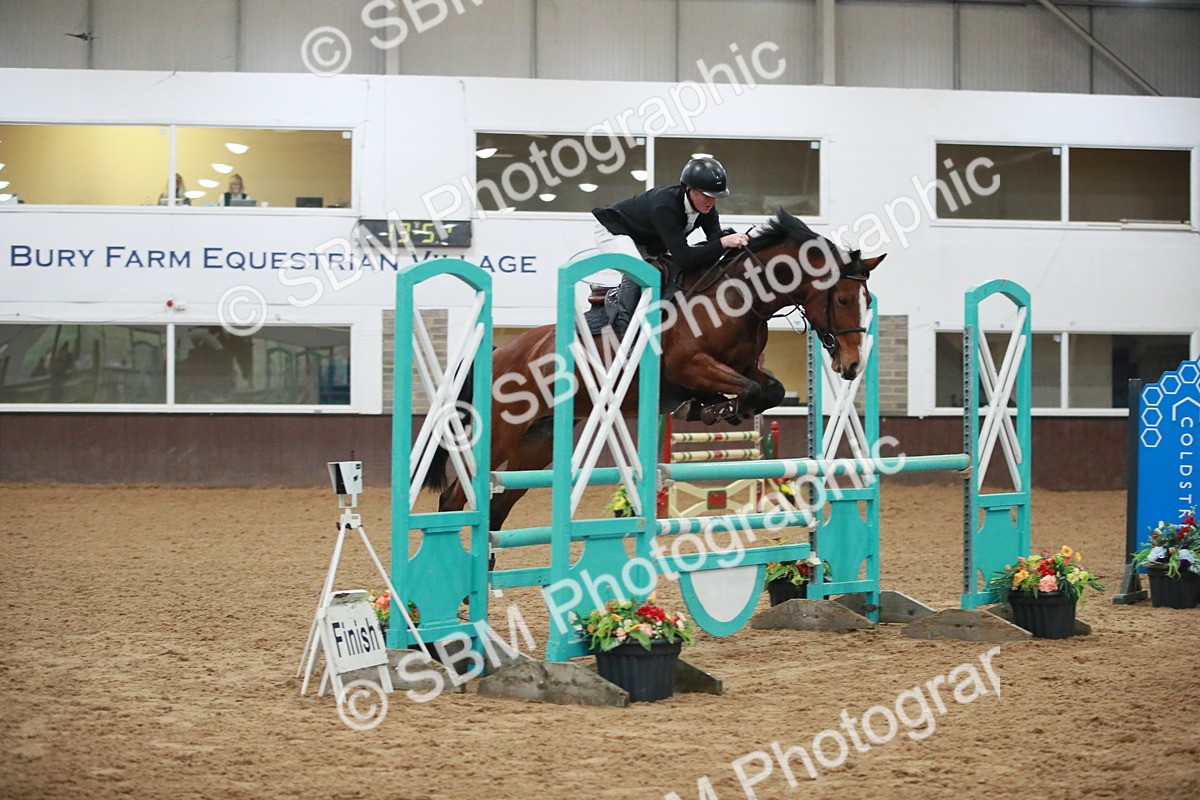 SBM_001208 - Class 4 - Senior Newcomers - 1.10m Open