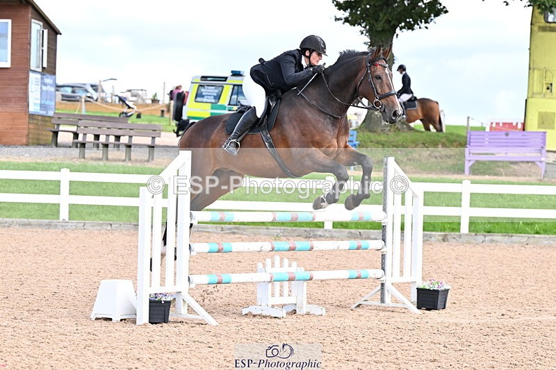 240912A-142958-01987 - Cls 12 1.05m Amateur Qualifier