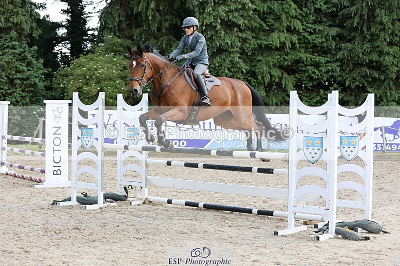 250614A-161805-08260 - Cls 30 1.05m Amateur Q and Open