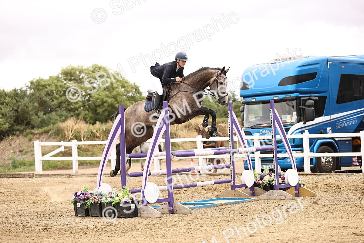 SBM_003293 - Class 21 - Senior Newcomers - 1.10m