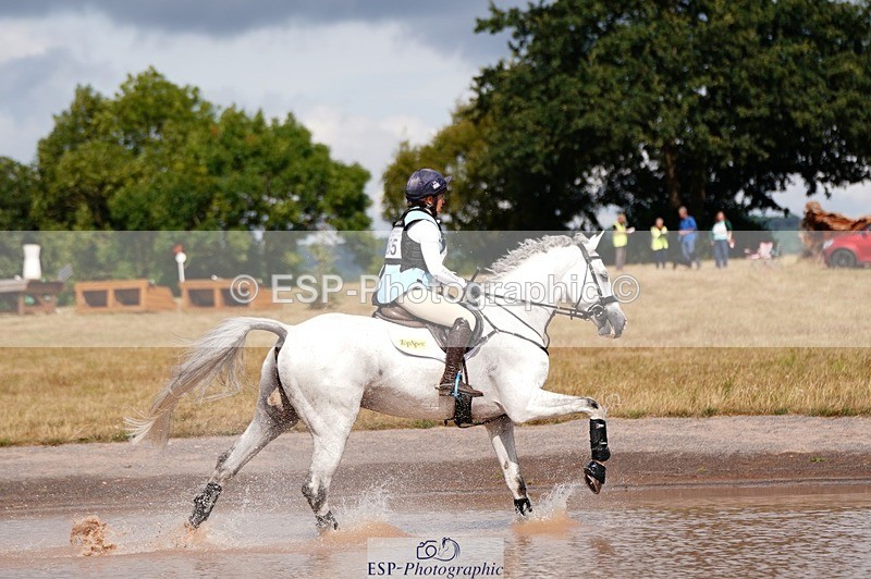 250803A-154942-16710 - O-685-Kitty.King-COOLEY.HOT.SOCKS