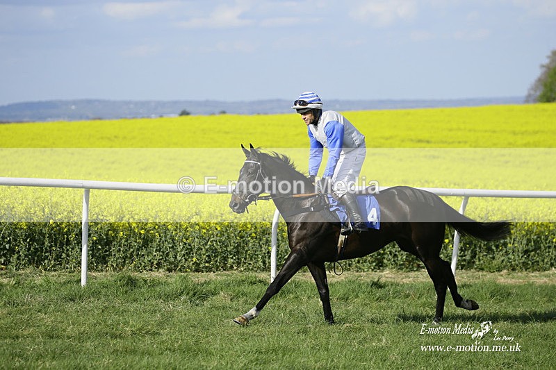 PtP 180422 369 - Old Berkshire PtP Lockinge 18/04/22