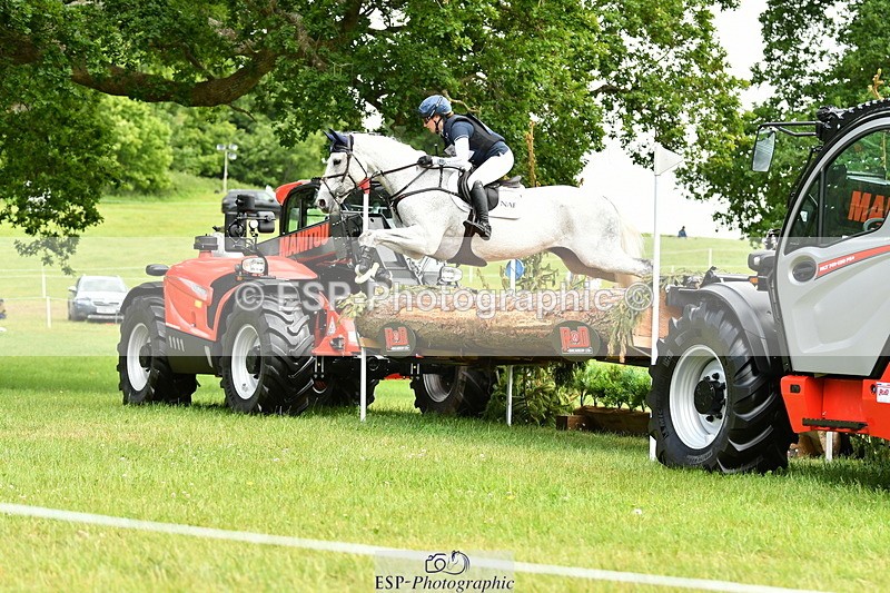 250525A-122117-16646 - D-401-Laura.Collett-HESTER