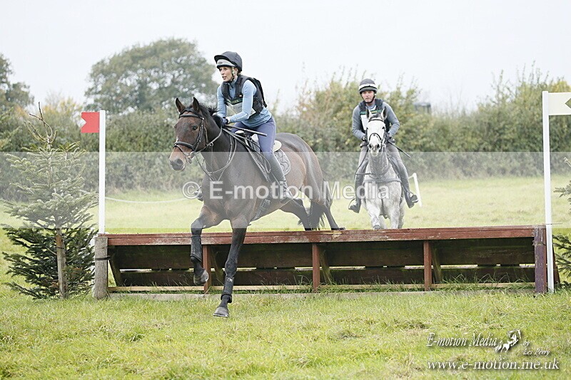 WWHT 181020 WWHT 181020 704 - WWEC Novice Pairs (0.80m) 18/10/20