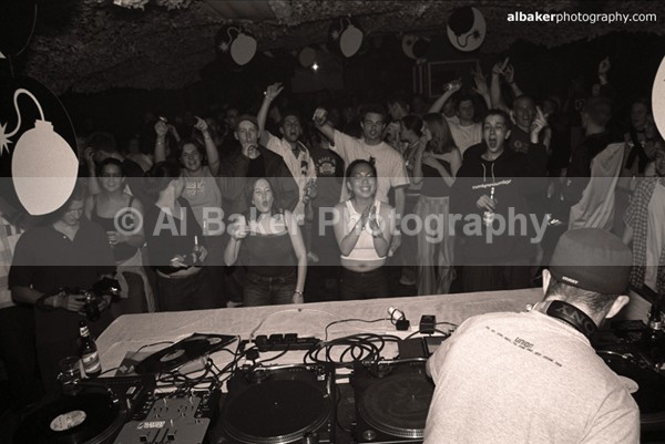 16 - Sub Tub @ music box 02.06.02