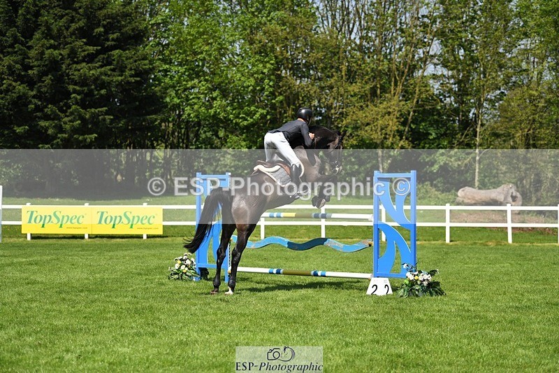 230513-142337-07128 - Cls 16 Nat 1.30m Open