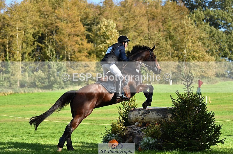 231022-125002-28804 - 313-CURTIS.DES.CHAUMES-Gilles.Serbource-XC