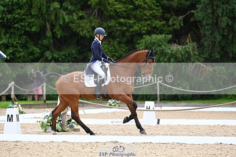 240524-090003-07613 - 501-BRUNO_FG-Edie_Campbell