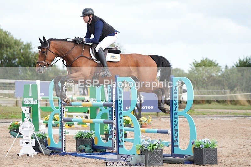 250803-164341-14623 - Cls 30 Redpost Equestrian Senior Foxhunter