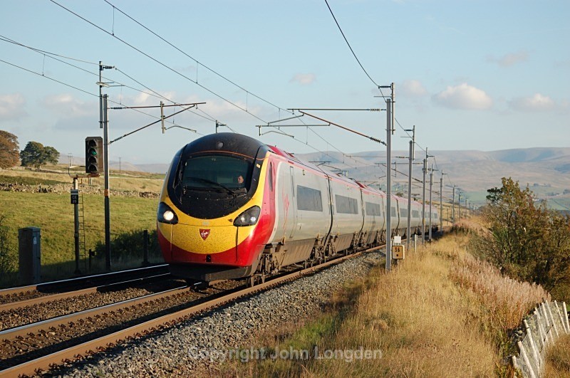 29.9.13 - 390106 1S68 14.28 Euston - Glasgow, Salterwath - West Coast Main Line (north to south)