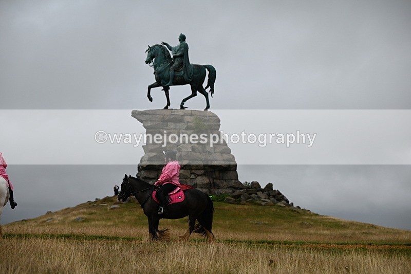 DSC_1853 - Time at Statue 12:13 to 12:32