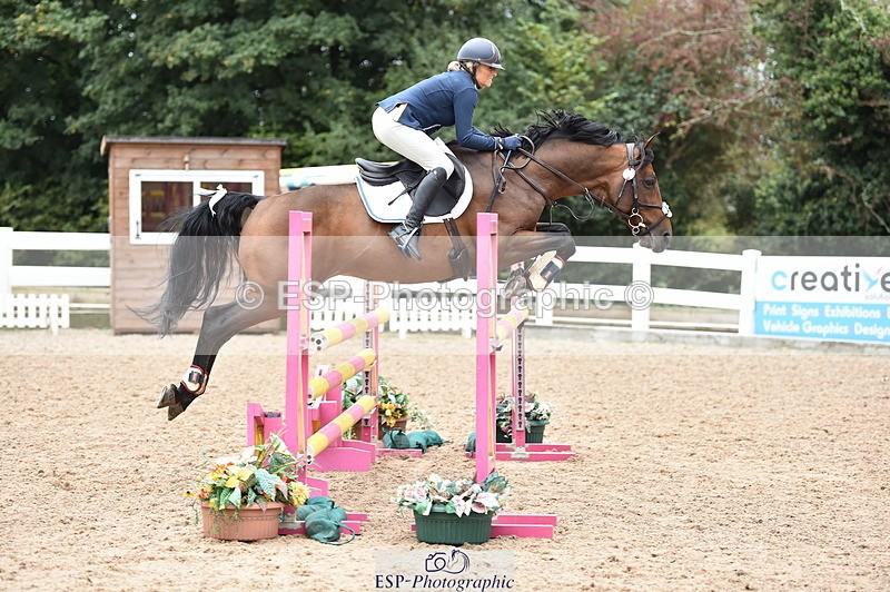 231013A-130810-01716 - Cls 3 1.05m Amateur Quali