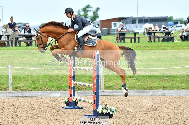 230611A-145405-06332 - Cls 28 Chard Grand Prix