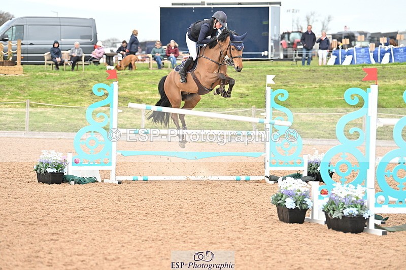 240418A-152929-04723 - Cls 9, 2 Star Big Tour 1.40m