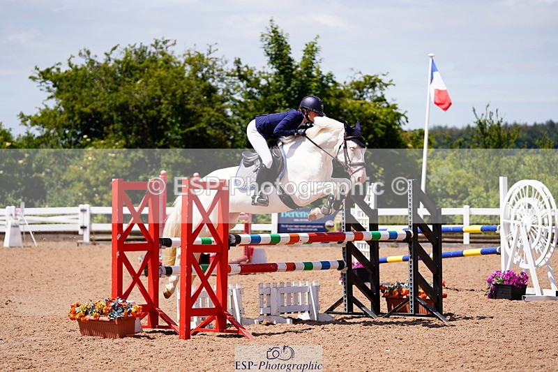 240629A-122412-05314 - Cls 18 Newcomers and 1m Open