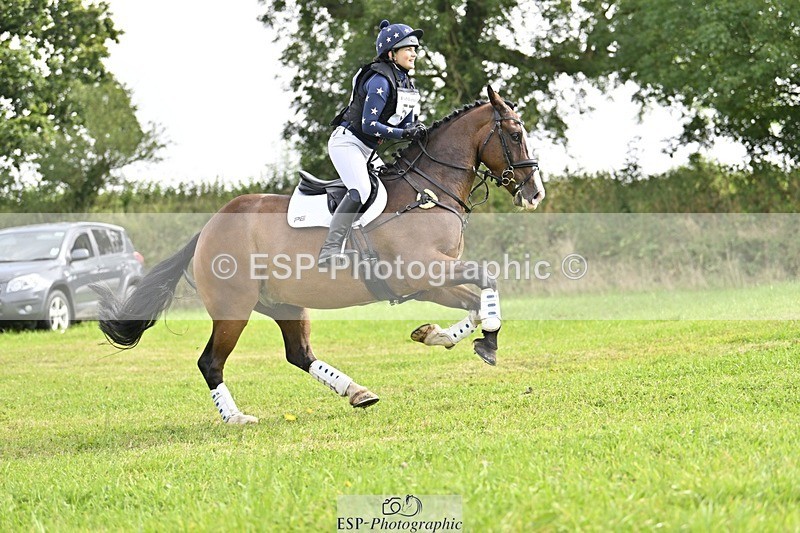 240831A-111953-00652 - 057-Bella.Balian-BEECHWOOD.JOEY