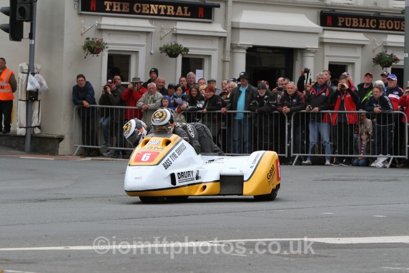 Gary Bryan & Jamie Winn - Sure Sidecar Race 2