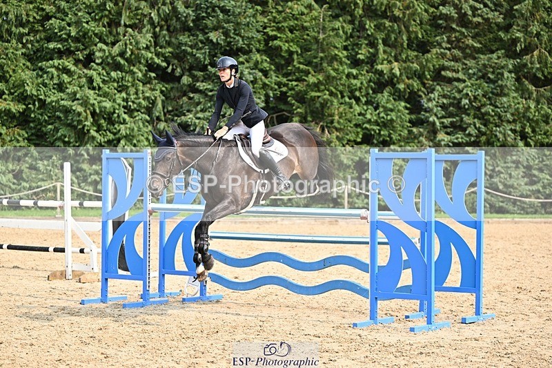 240818-153020-05236 - Cls 12A Snr Foxhunter & 1.20m Open