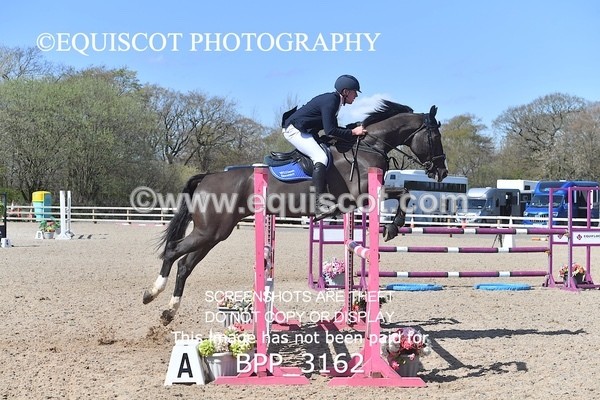 BPP_3162 - CLASS 14  Senior Newcomers/ 1.10m Open