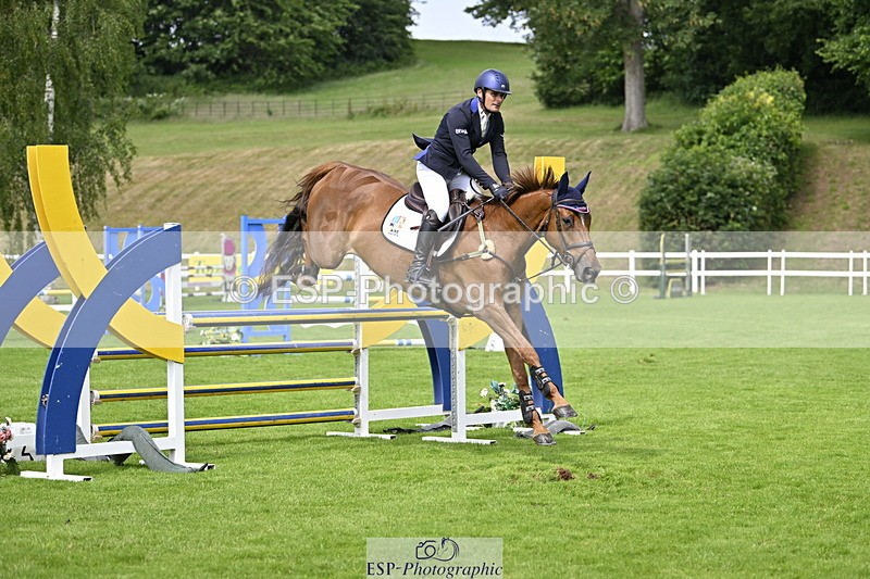 250613A-110518-00702 - Cls 1 Snr Newcomers and 1.10m Open