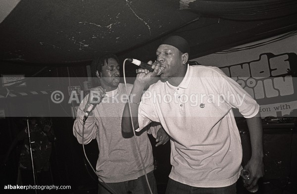 21 - Friends-&-Family @ the-roadhouse 07.04.01