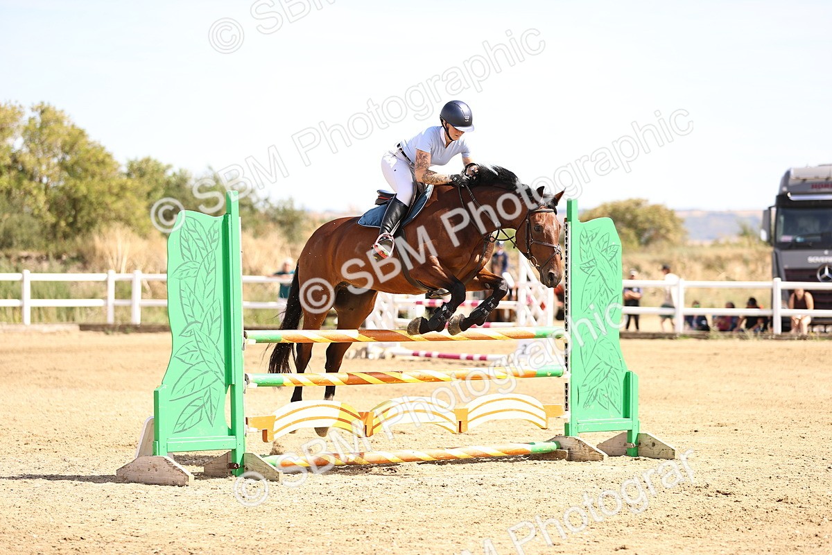 SBM_000987 - Class 4 - Senior Discovery - 1.00m Open