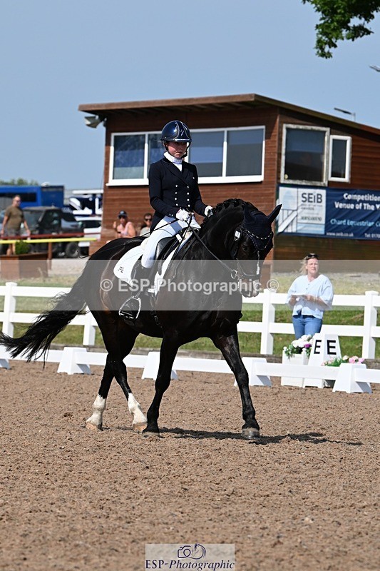 250621-162429-12089 - Cls 33 - Medium 6