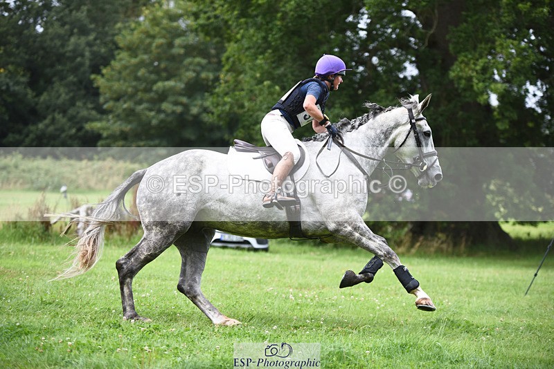 240804-112130-12283 - 312-Charlotte_Billson-KILLYCLOGHAN_MR_MOONSHINE