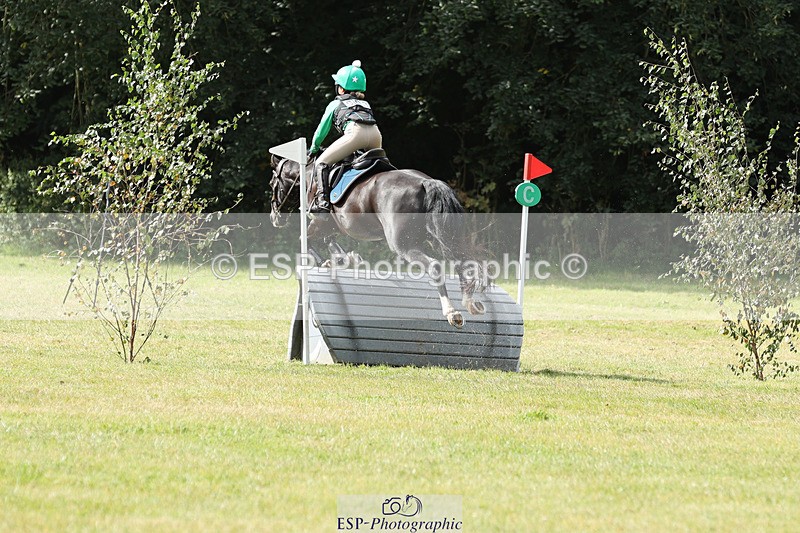 240825X-101707-31561 - 70cm XC 10.00 to 11.00