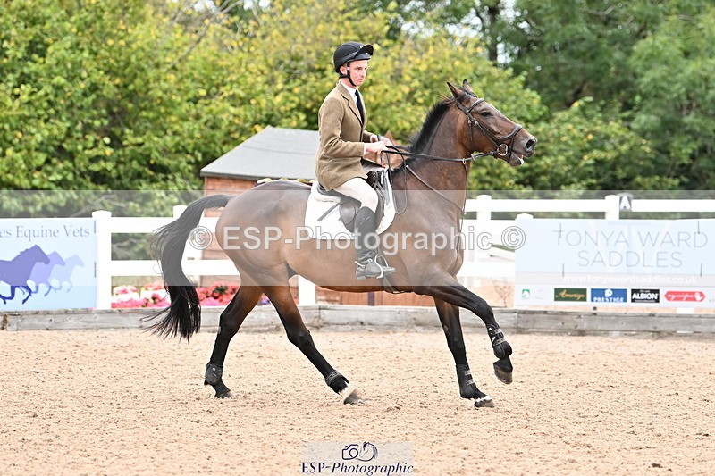 250820B-131739-00747 - Cls 4 Newcomers and 1.10m Open