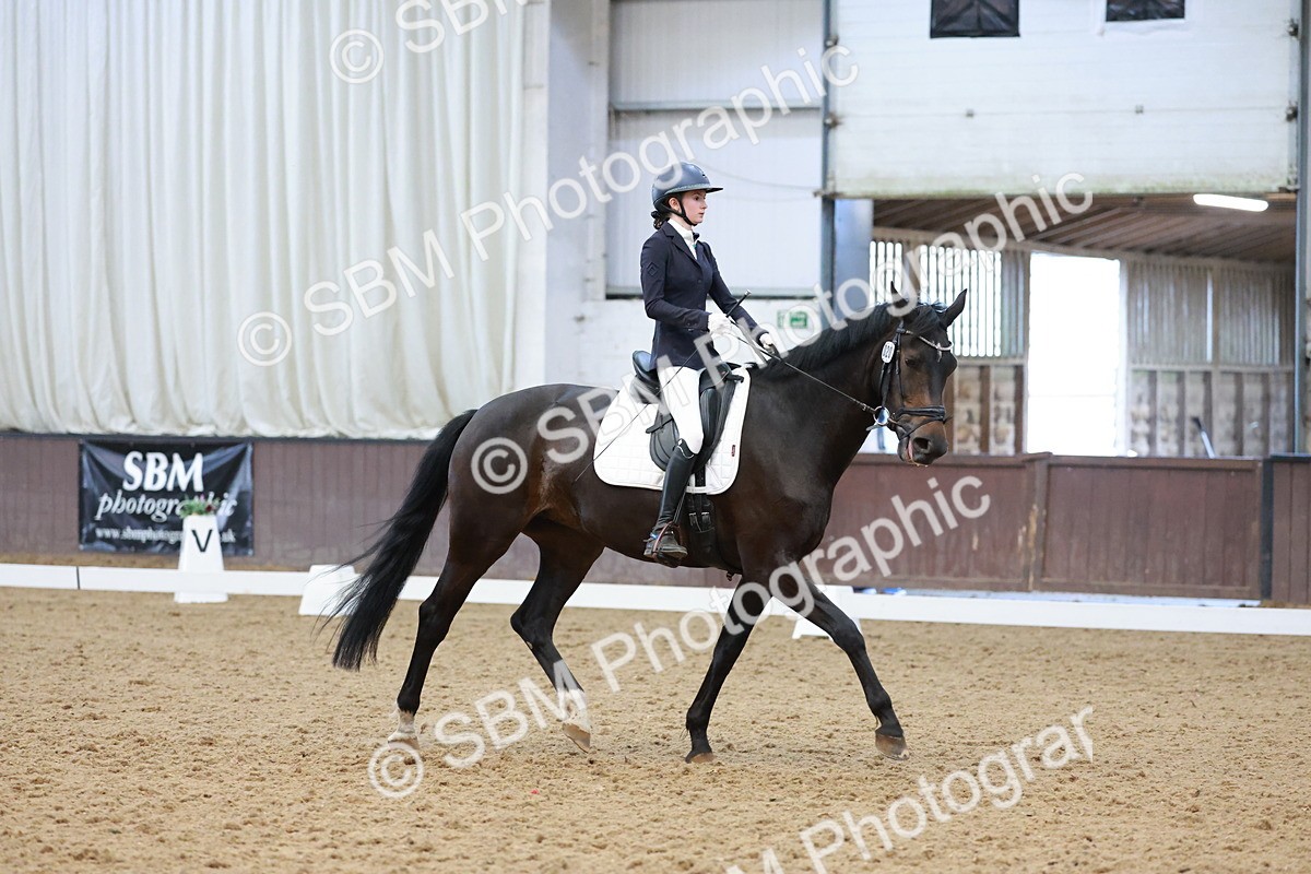 SBM_001122 - Class 6 - Novice 4