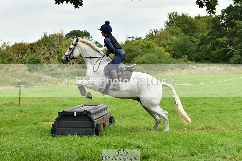 230817-144724-01385 - Theo's 2nd Group - XC