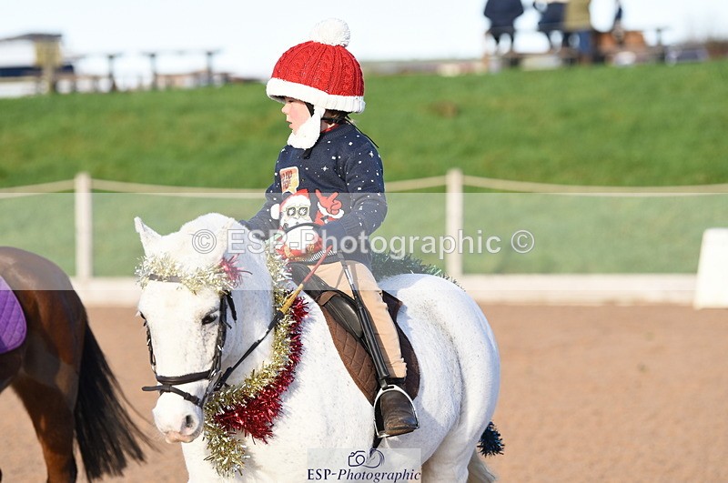 231202A-122738-01468 - Pairs